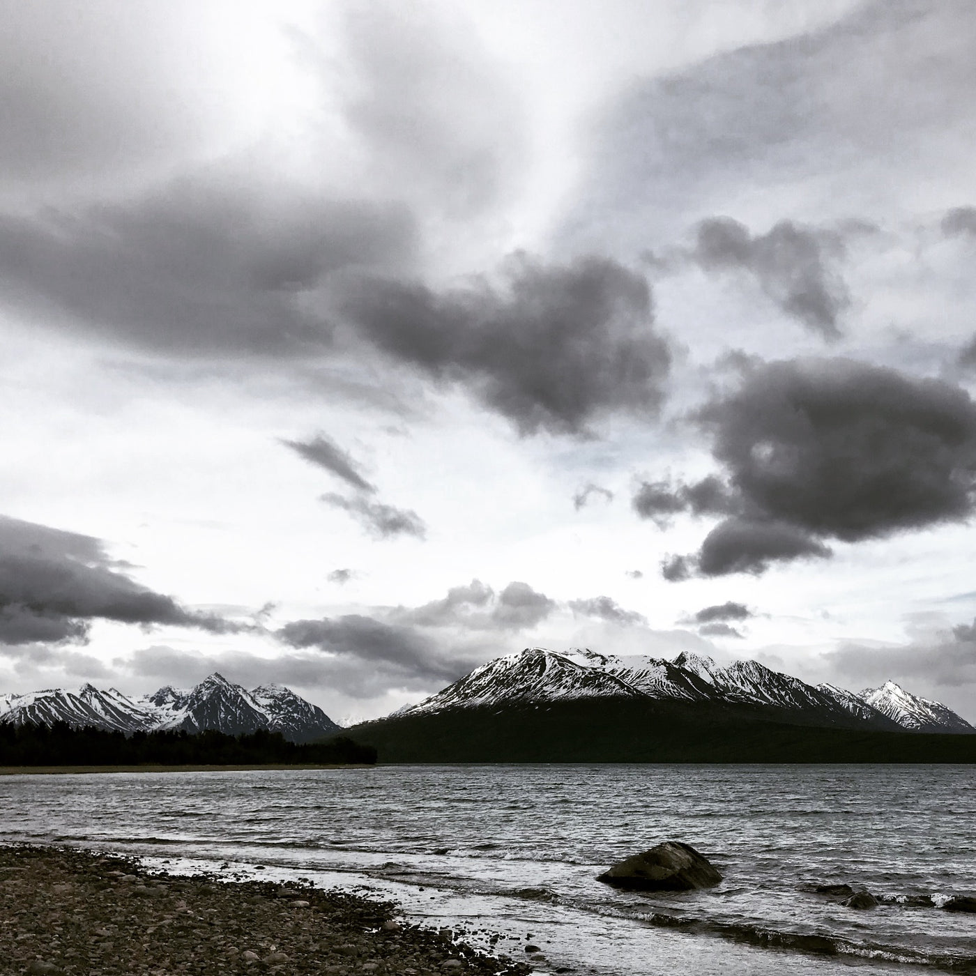 AMB28 Alaska: Lake Waves
